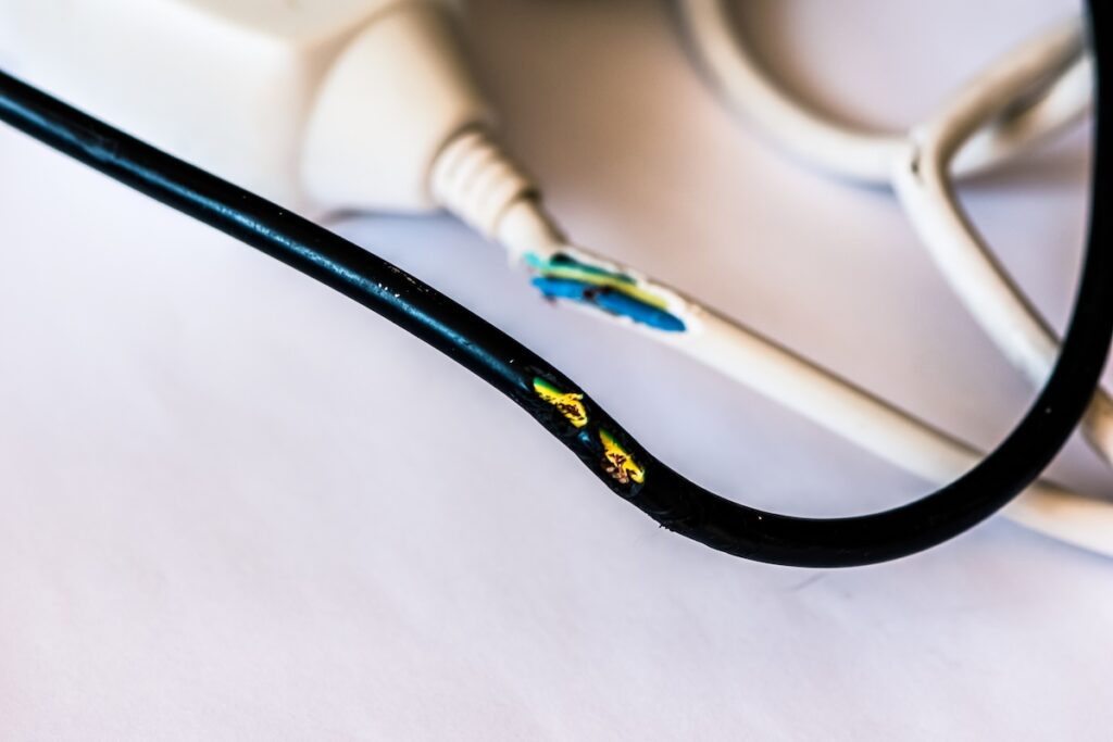 wire cable damaged by mouse chewing